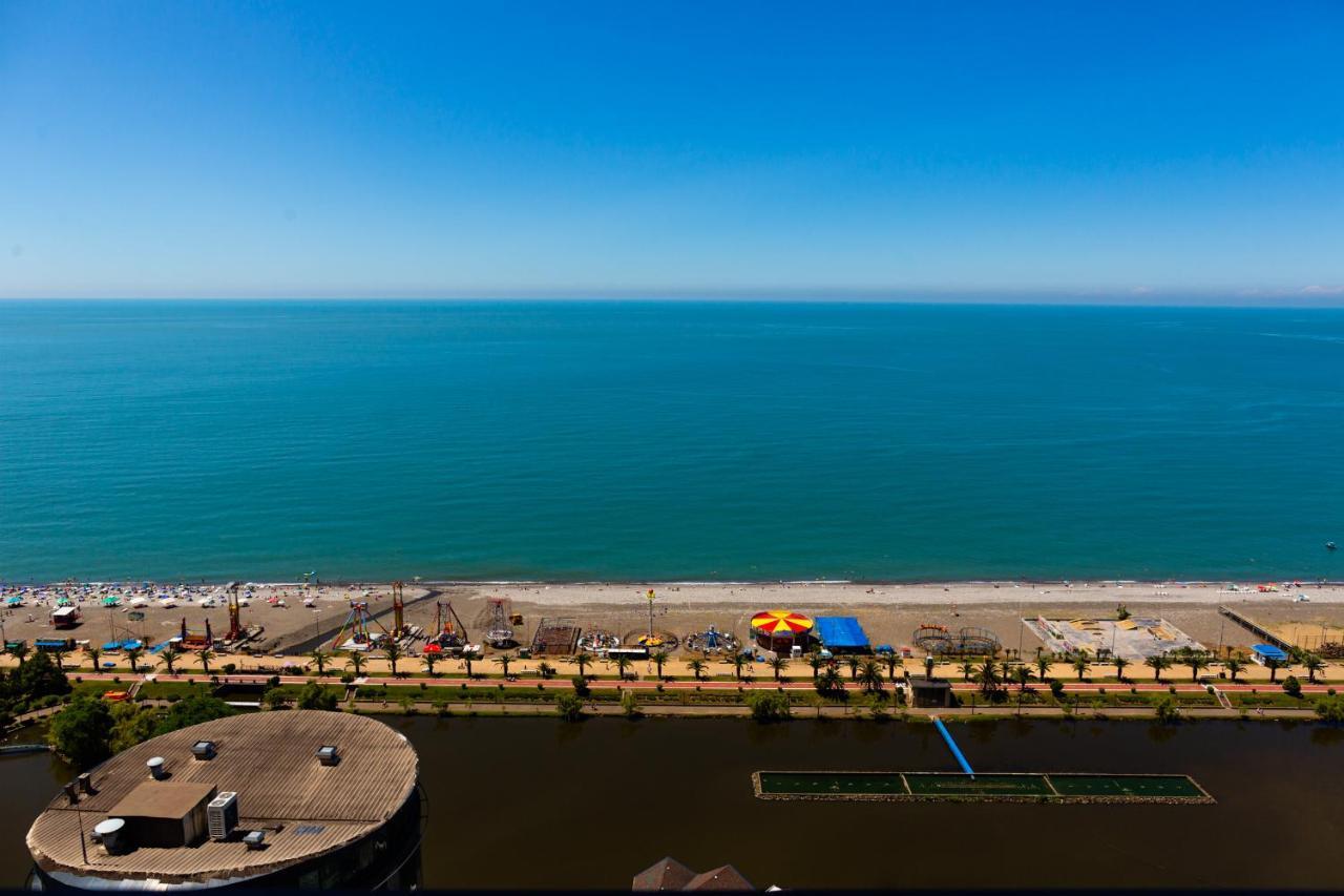 G-Point City Beach Batumi Eksteriør bilde